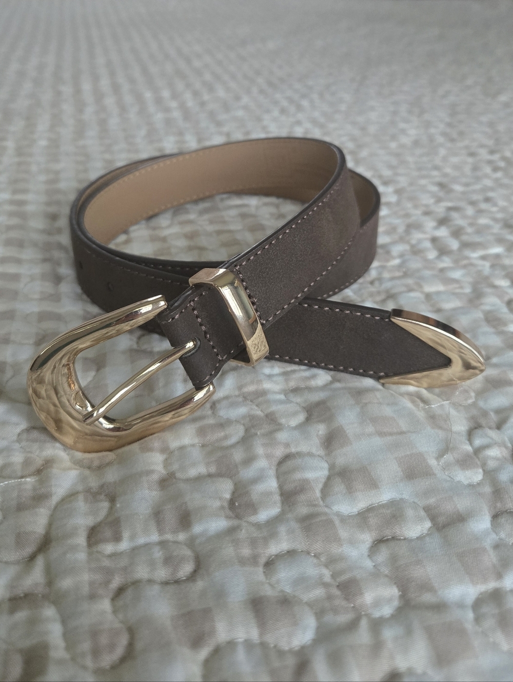 GAP Womens Brown Belt with Gold Buckle, MED, Never Worn, Western, Boho, Capsule